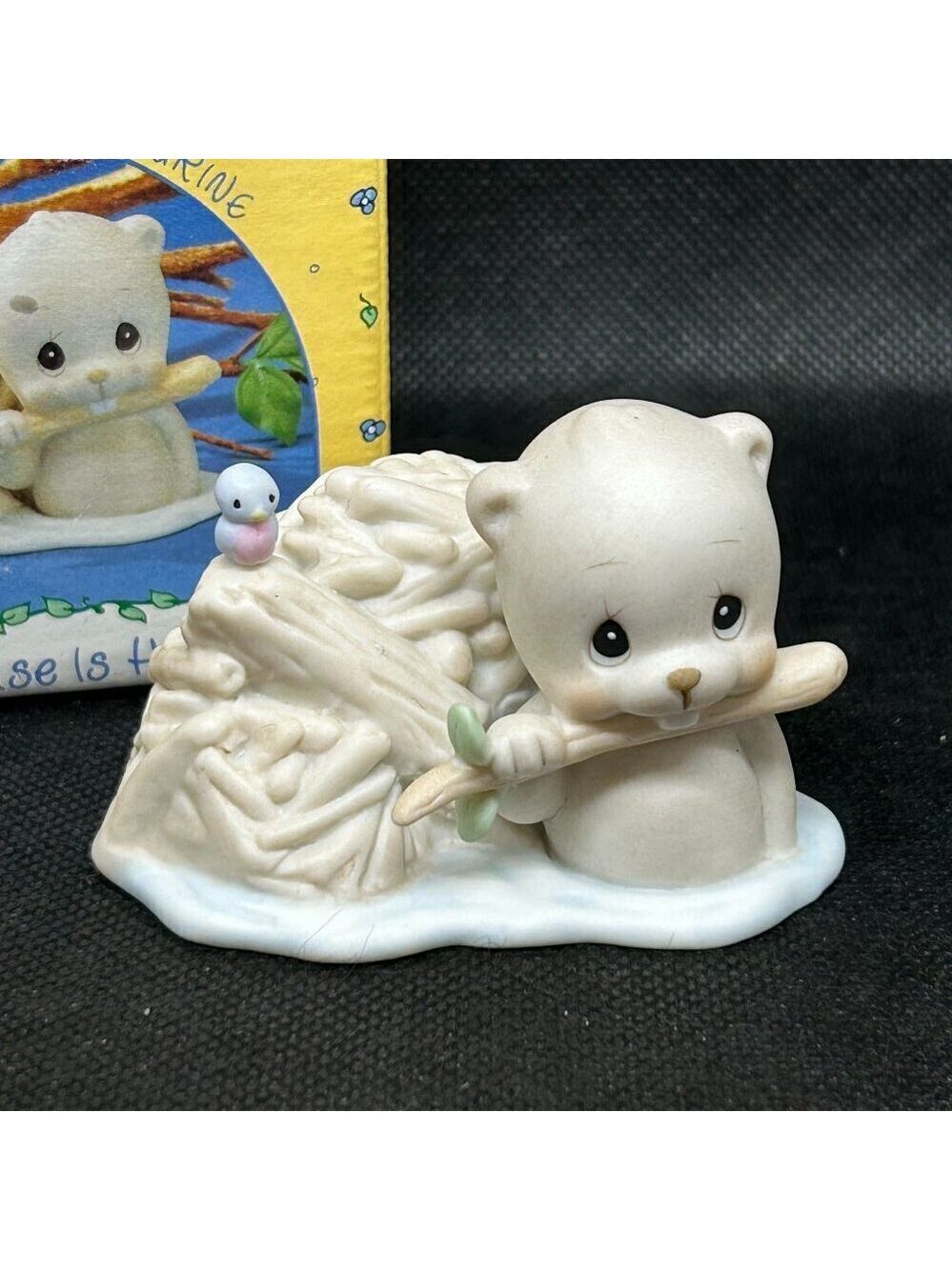 Precious Moments 1992 Member's Only "Every Man's House Is His Castle" figurine